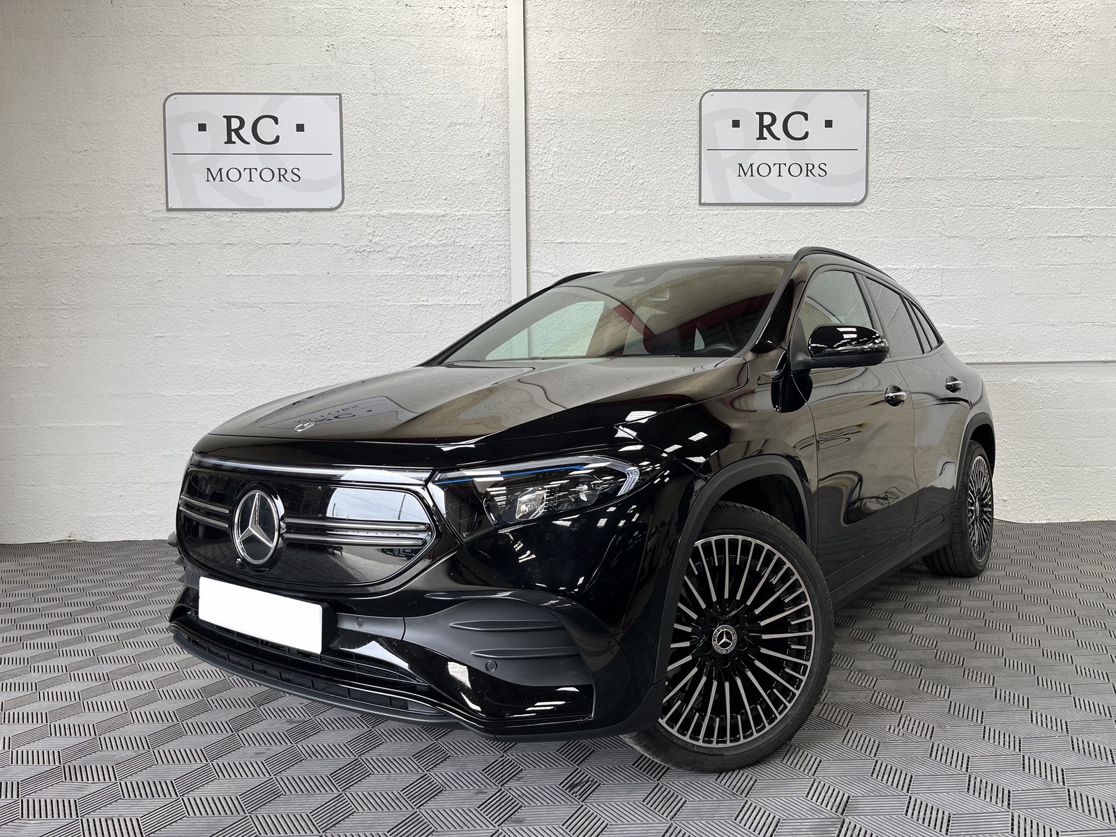 voiture electrique occasion bordeaux rc motors mercedes eqa amg line 1