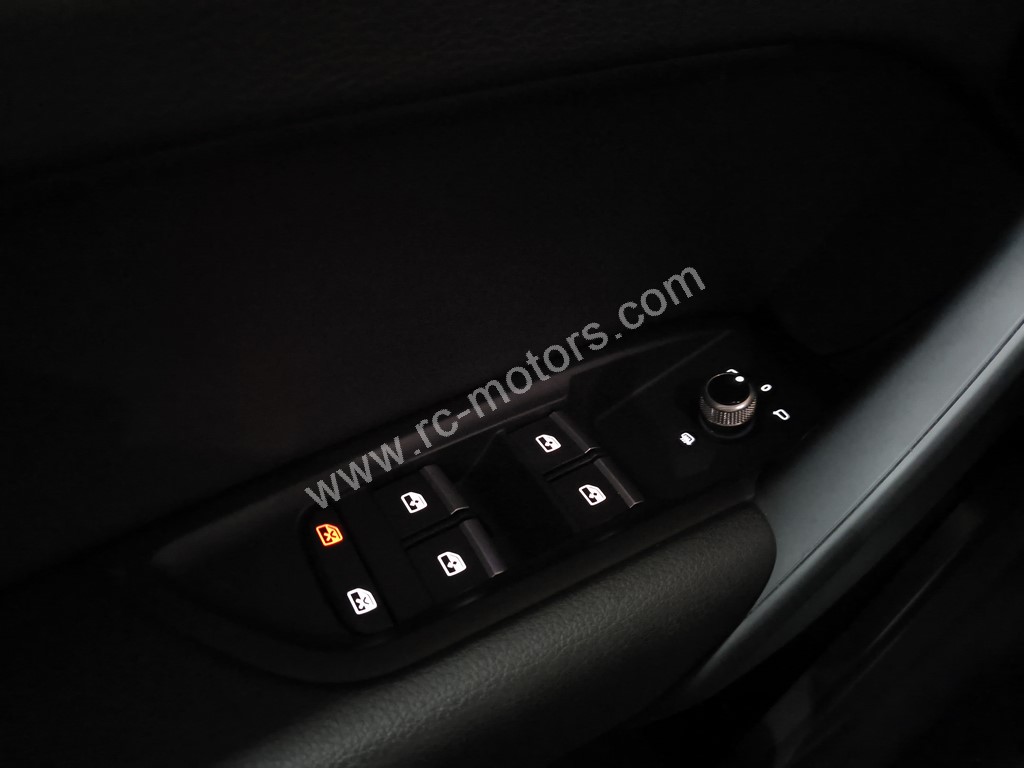 Audi Q5 Sportback 55 TFSI e 367 S Line Quattro