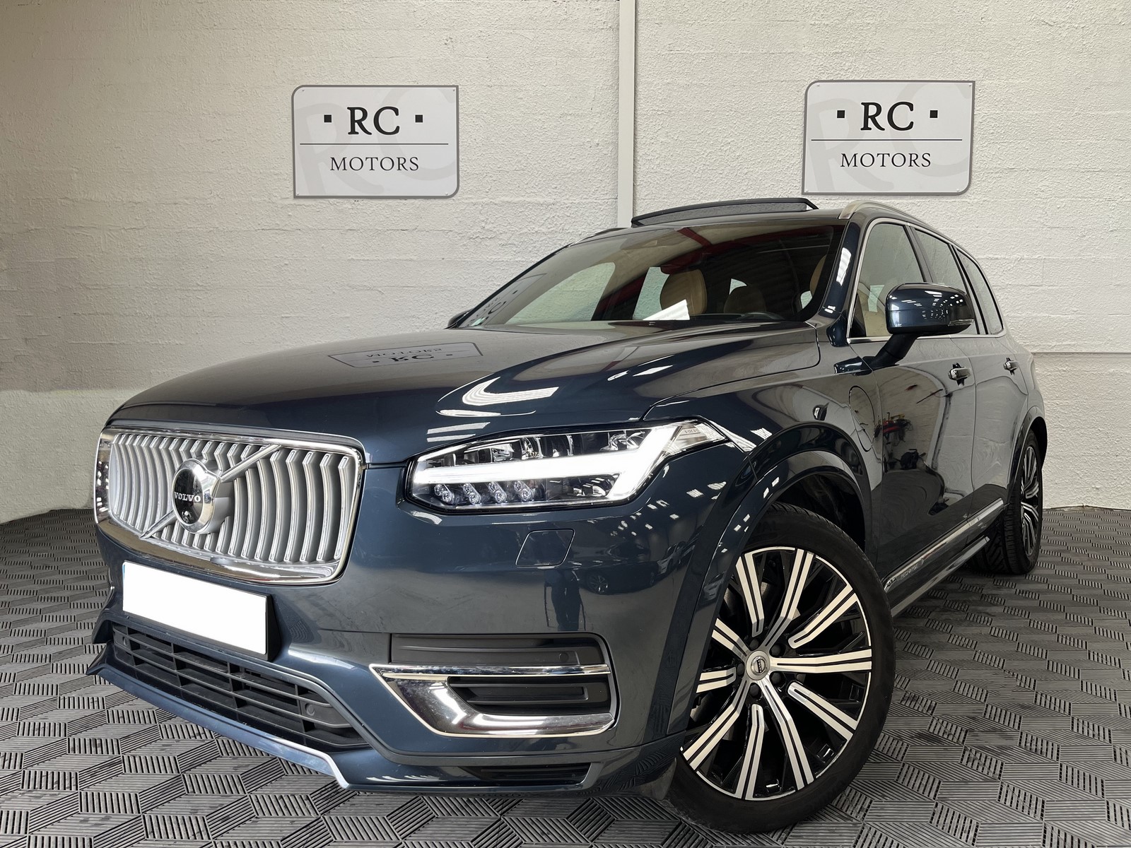 voiture occasion bordeaux rc motors volvo xc90 hybride t8 inscription luxe denim blue 1