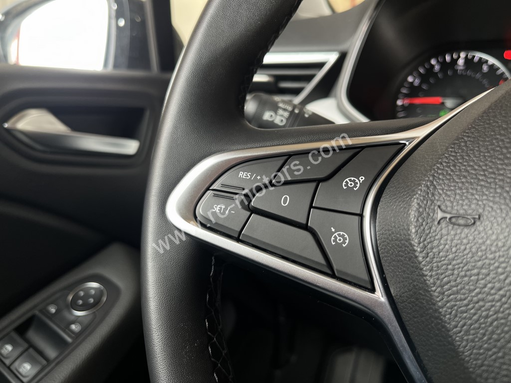 11.654 € HT - Renault Clio V Société 1.0 TCe 90 Evolution