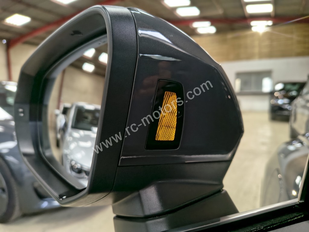 Audi Q3 Business Line 45 TFSI e 245