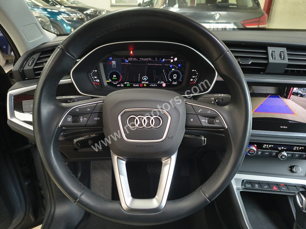 Audi Q3 Business Line 45 TFSI e 245